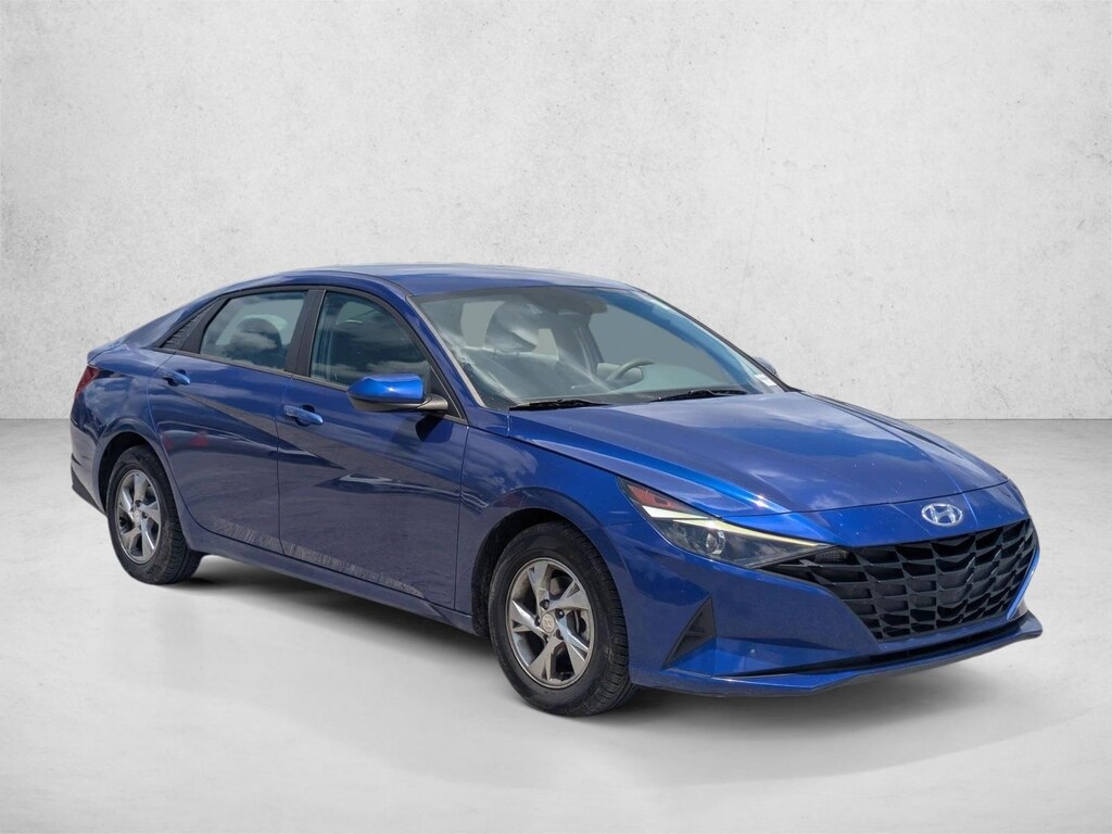 Used 2021 Hyundai Elantra SE Sedan