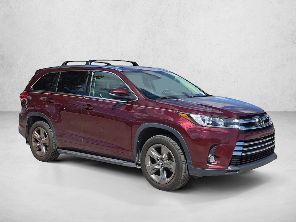 Used 2017 Toyota Highlander Limited Platinum V6 SUV