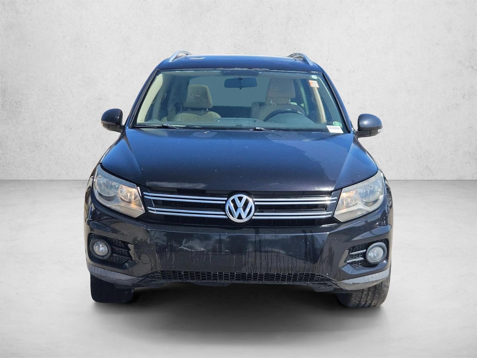 2013 Volkswagen Tiguan S photo 2