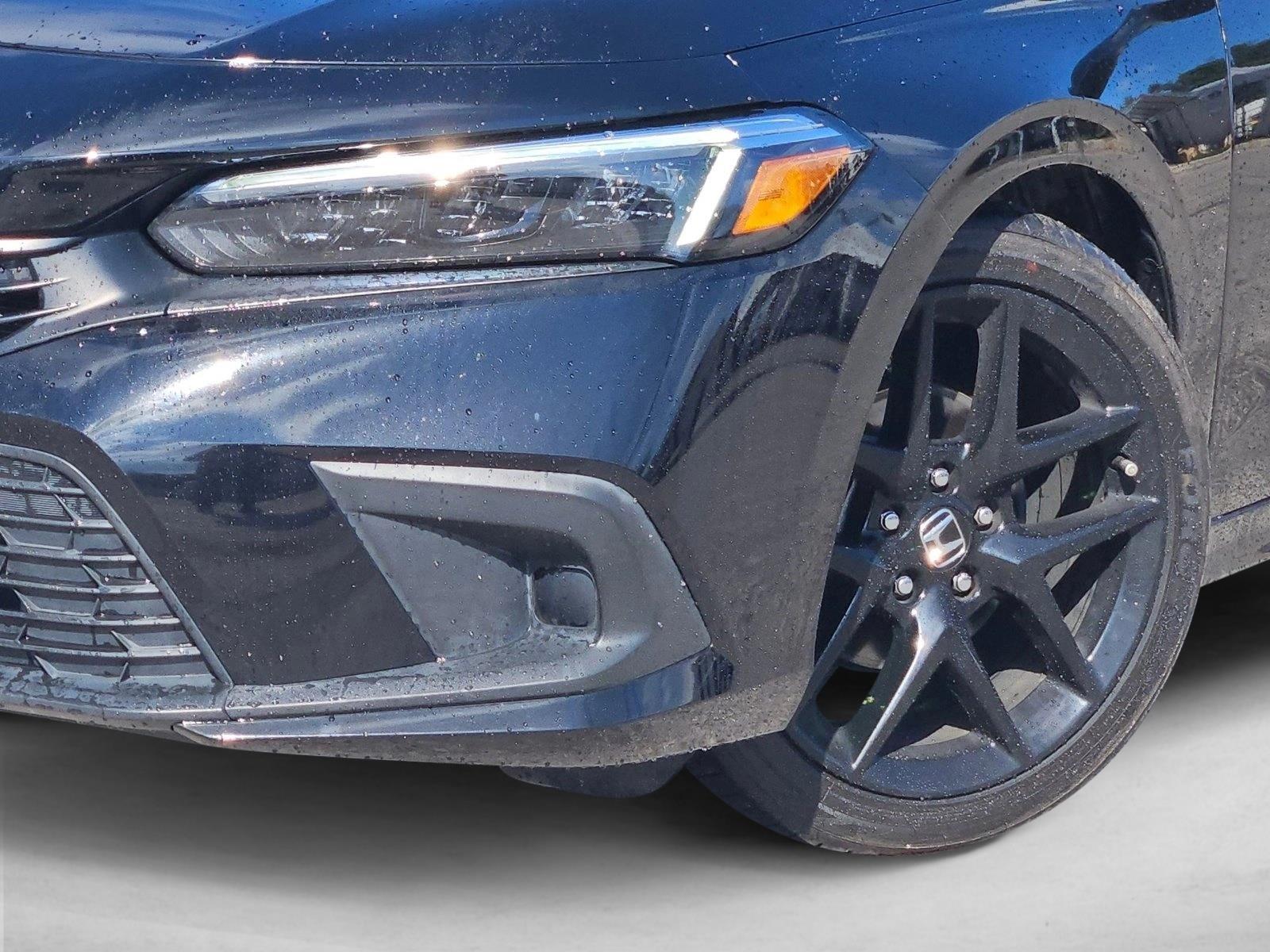 2022 Honda Civic Sport photo 4