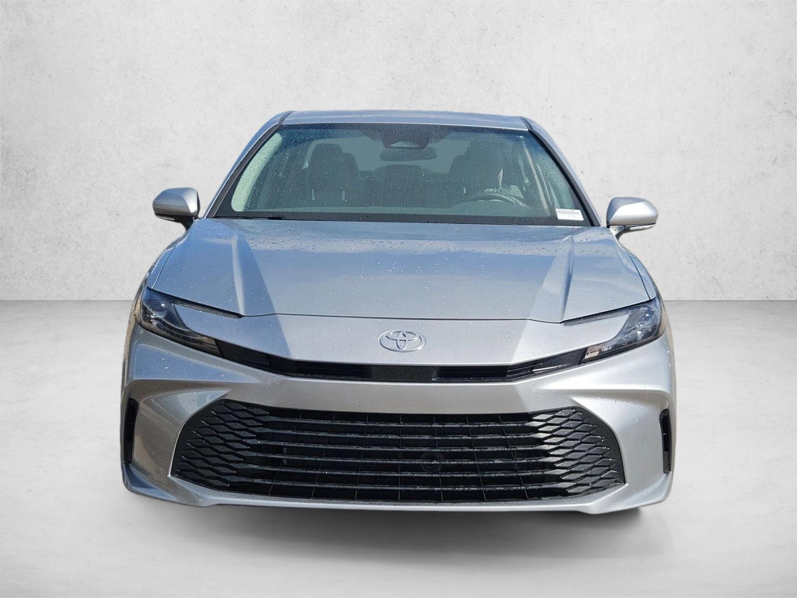 2025 Toyota Camry LE SE photo 2