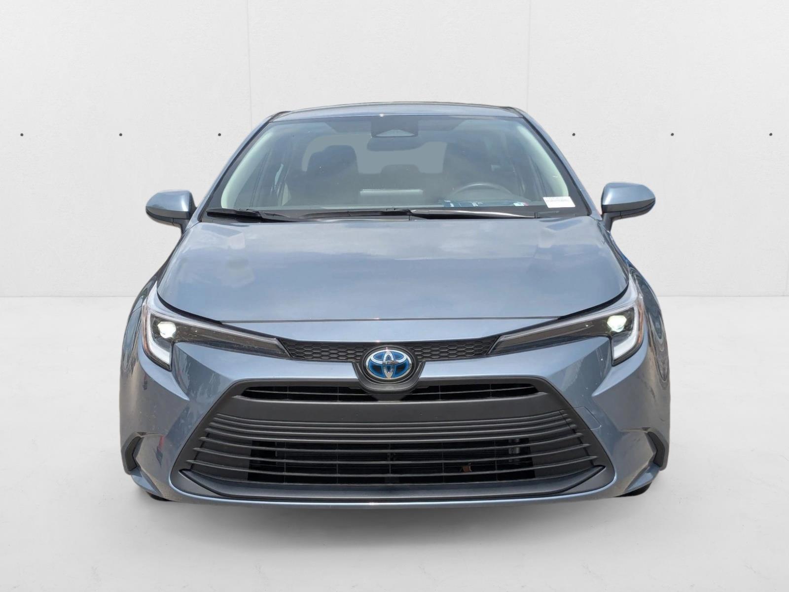 2025 Toyota Corolla Hybrid LE photo 2