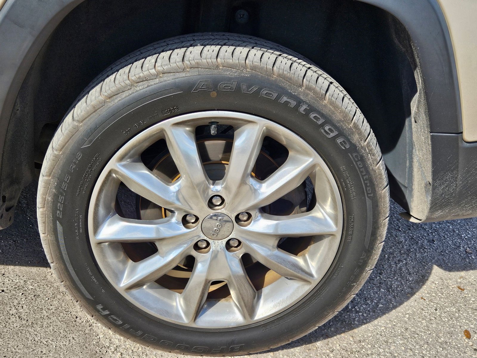 2015 Jeep Cherokee Limited photo 4