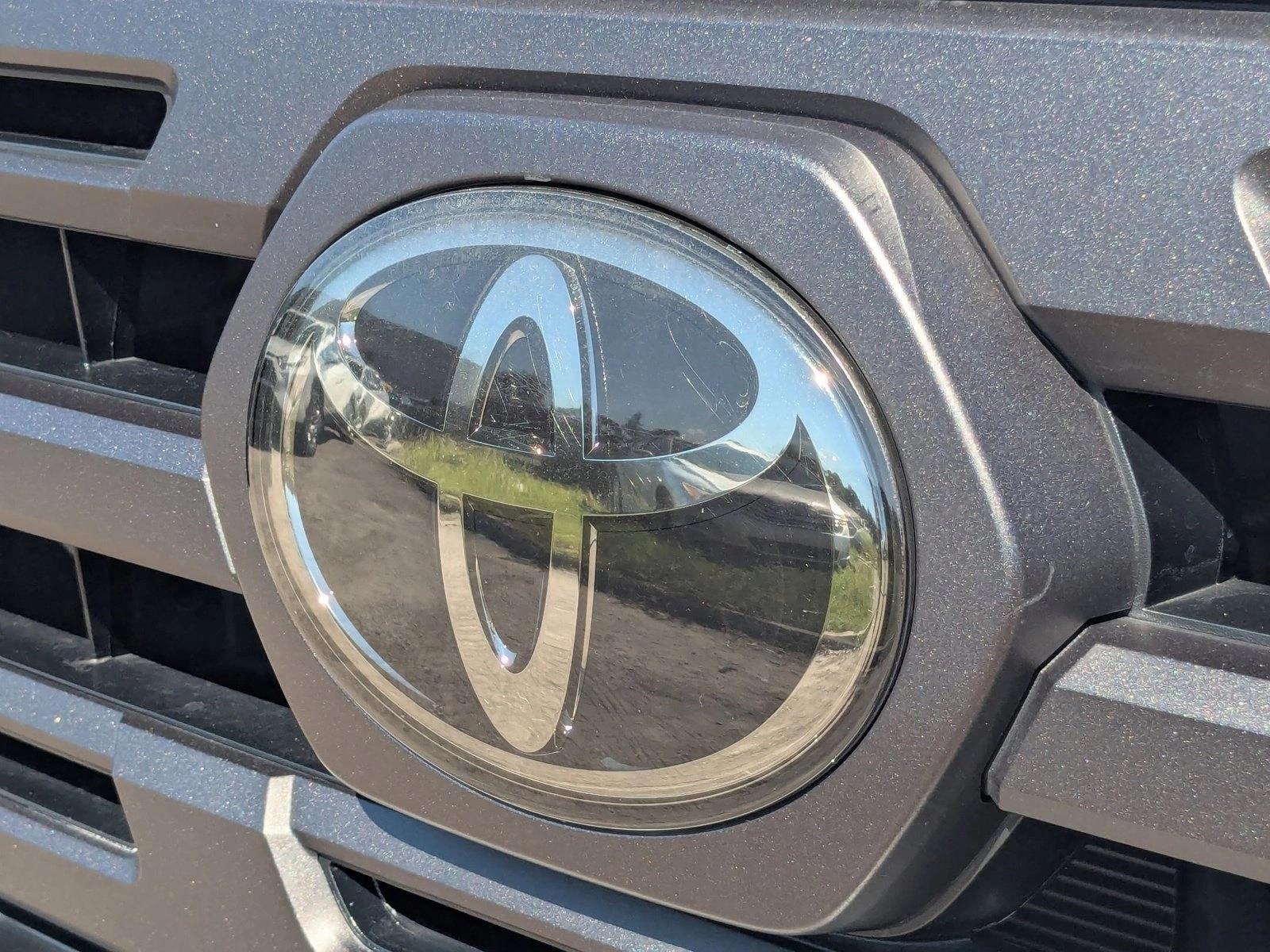 2018 Toyota Tacoma SR5 V6 photo 4