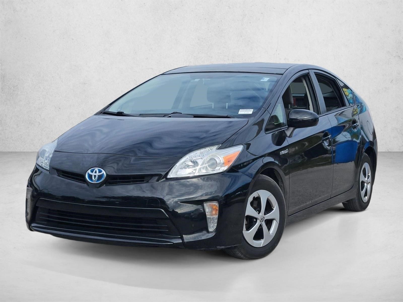 2015 Toyota Prius Three's photo