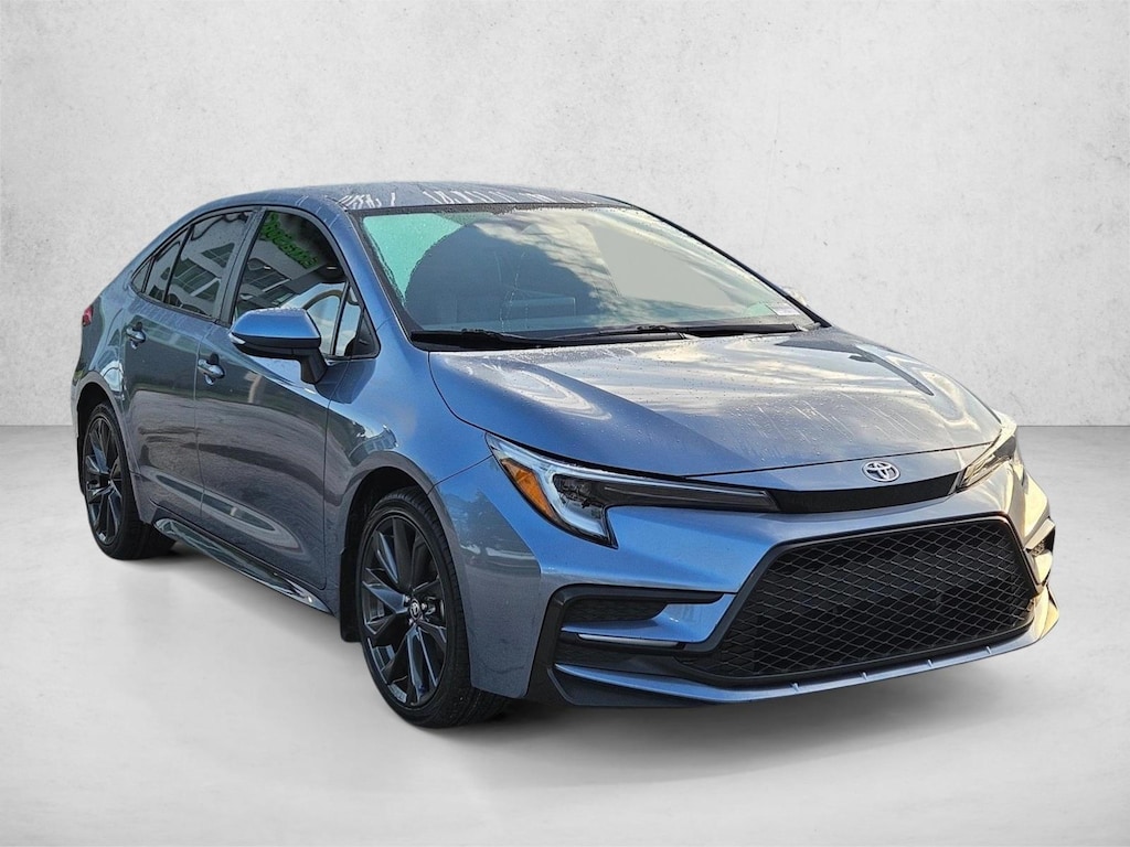 Used 2024 Toyota Corolla SE Sedan