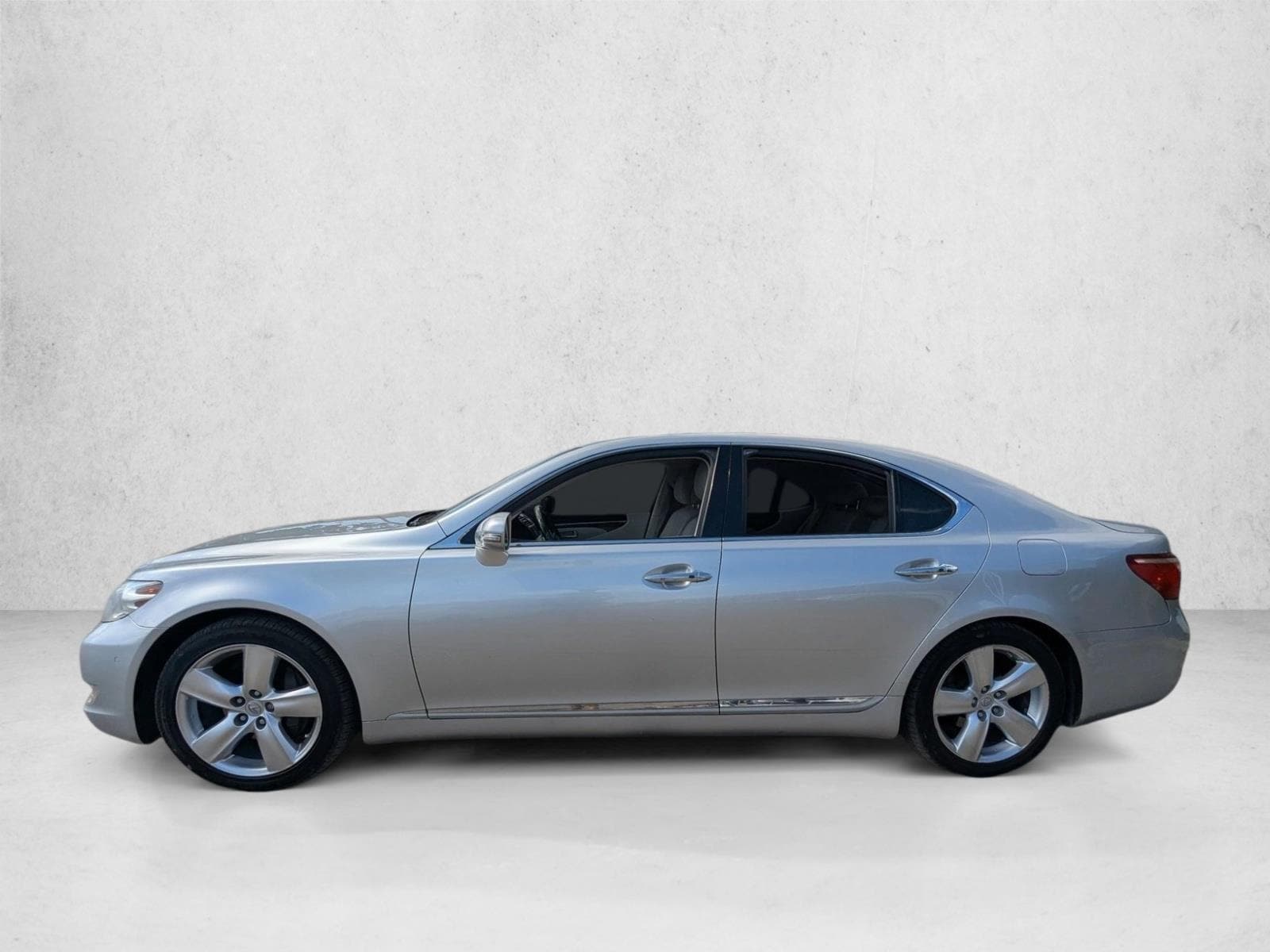 Used 2011 Lexus LS Base with VIN JTHBL5EF3B5105209 for sale in Pinellas Park, FL