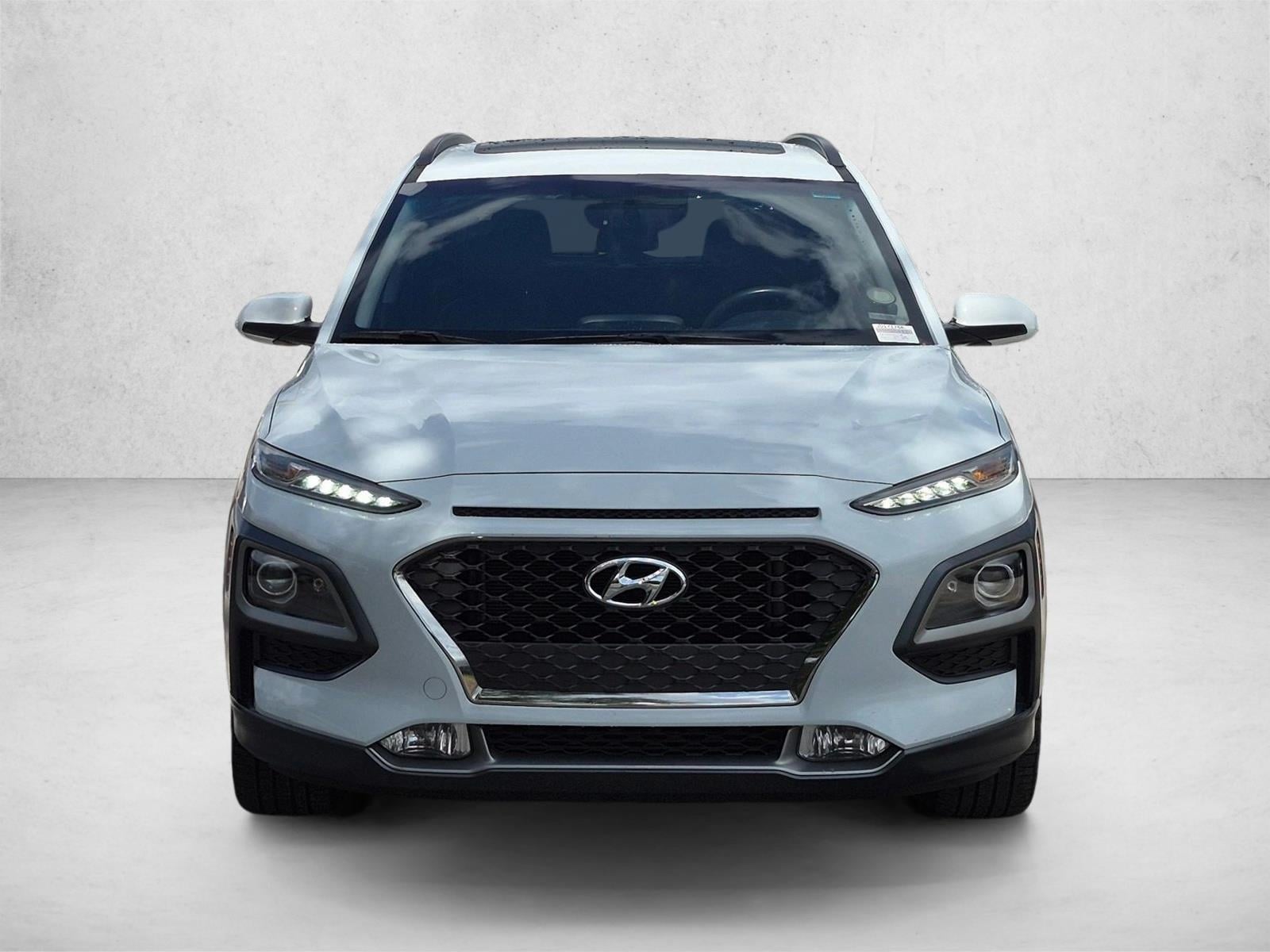 Used 2018 Hyundai Kona Limited with VIN KM8K33A59JU171766 for sale in Pinellas Park, FL