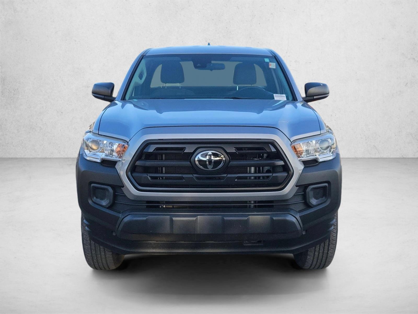 2019 Toyota Tacoma SR Access Cab photo 2