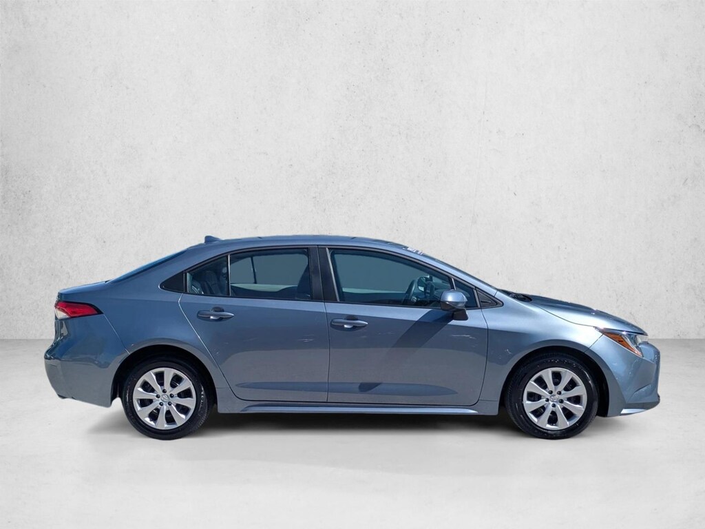 Used 2025 Toyota Corolla LE Sedan