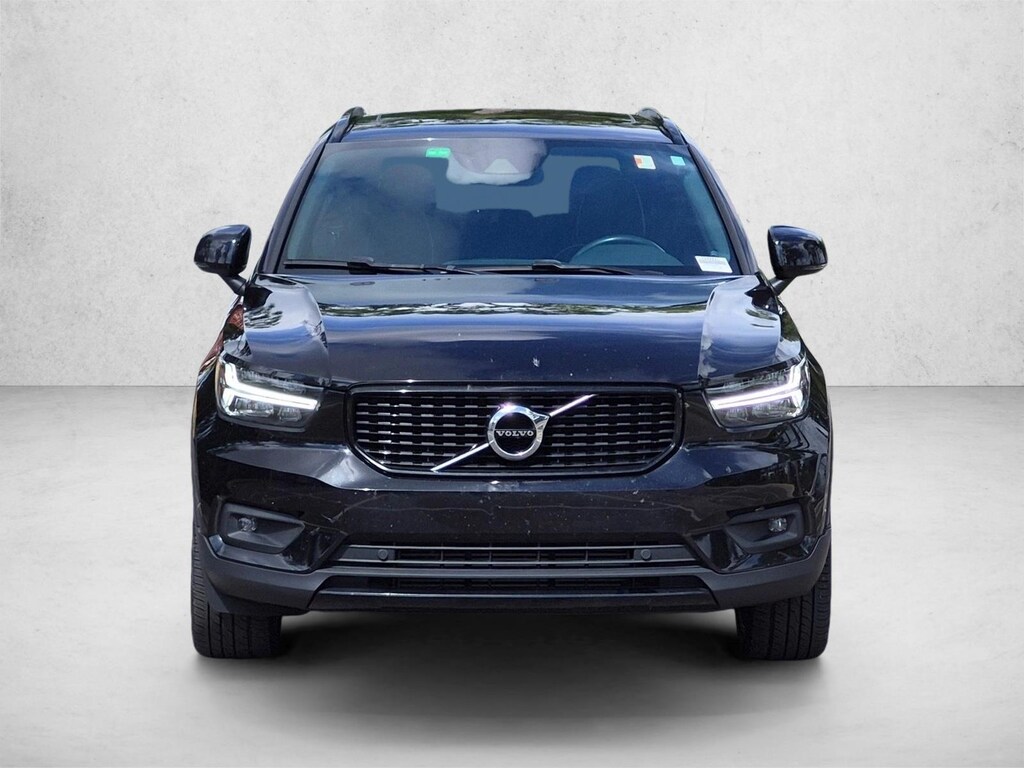 Used 2020 Volvo XC40 T5 R-Design SUV