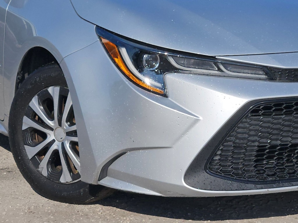Certified 2022 Toyota Corolla Hybrid LE Sedan