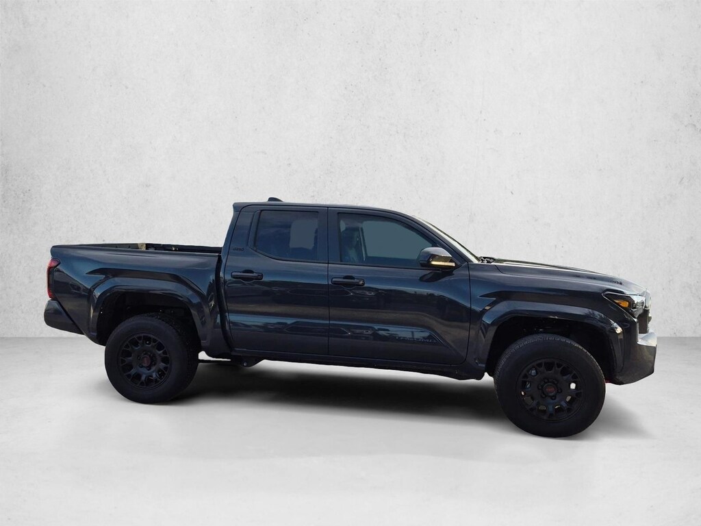 Used 2025 Toyota Tacoma SR5 Truck Double Cab