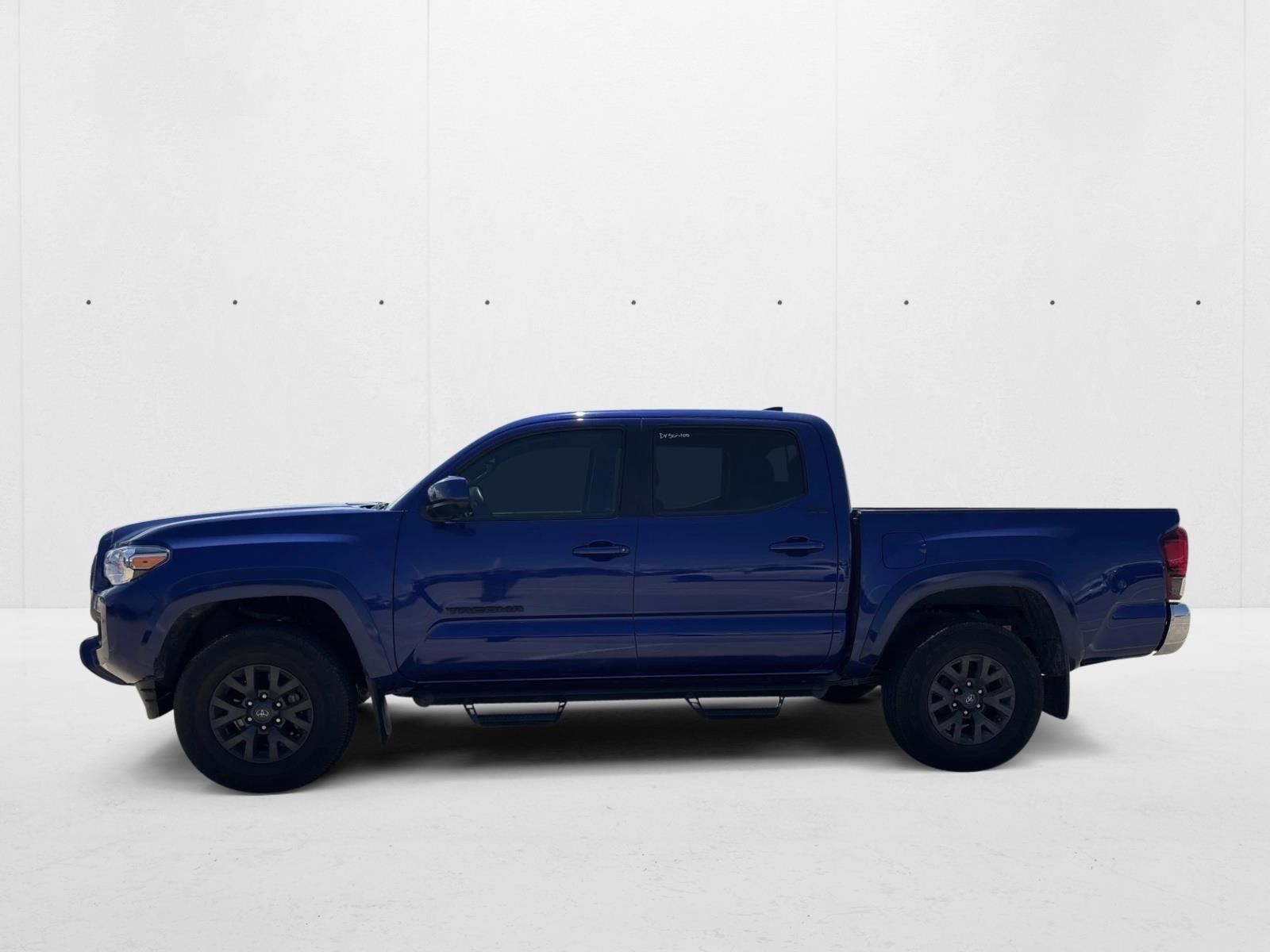 2022 Toyota Tacoma SR5 V6 photo 2