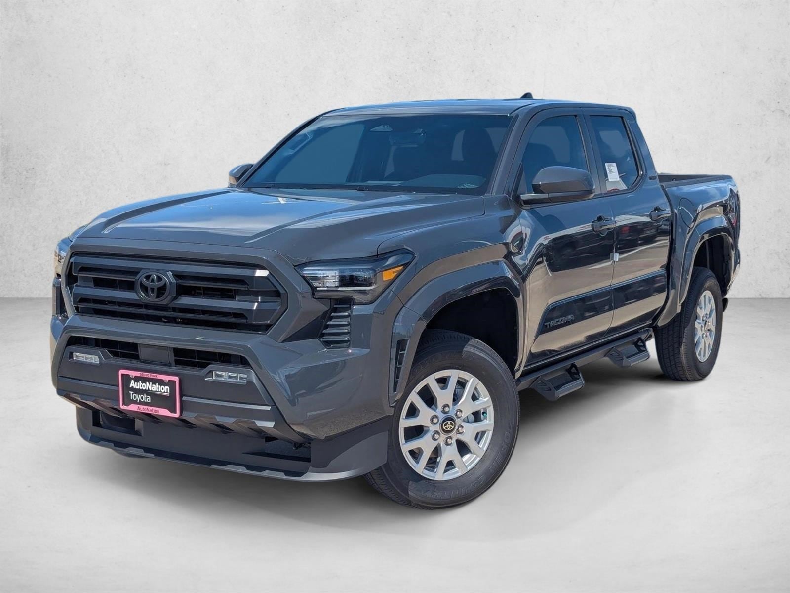 2025 Toyota Tacoma SR5's photo