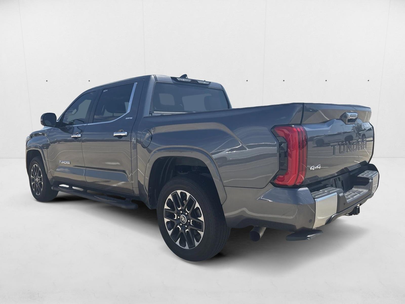 2024 Toyota Tundra Limited photo 3