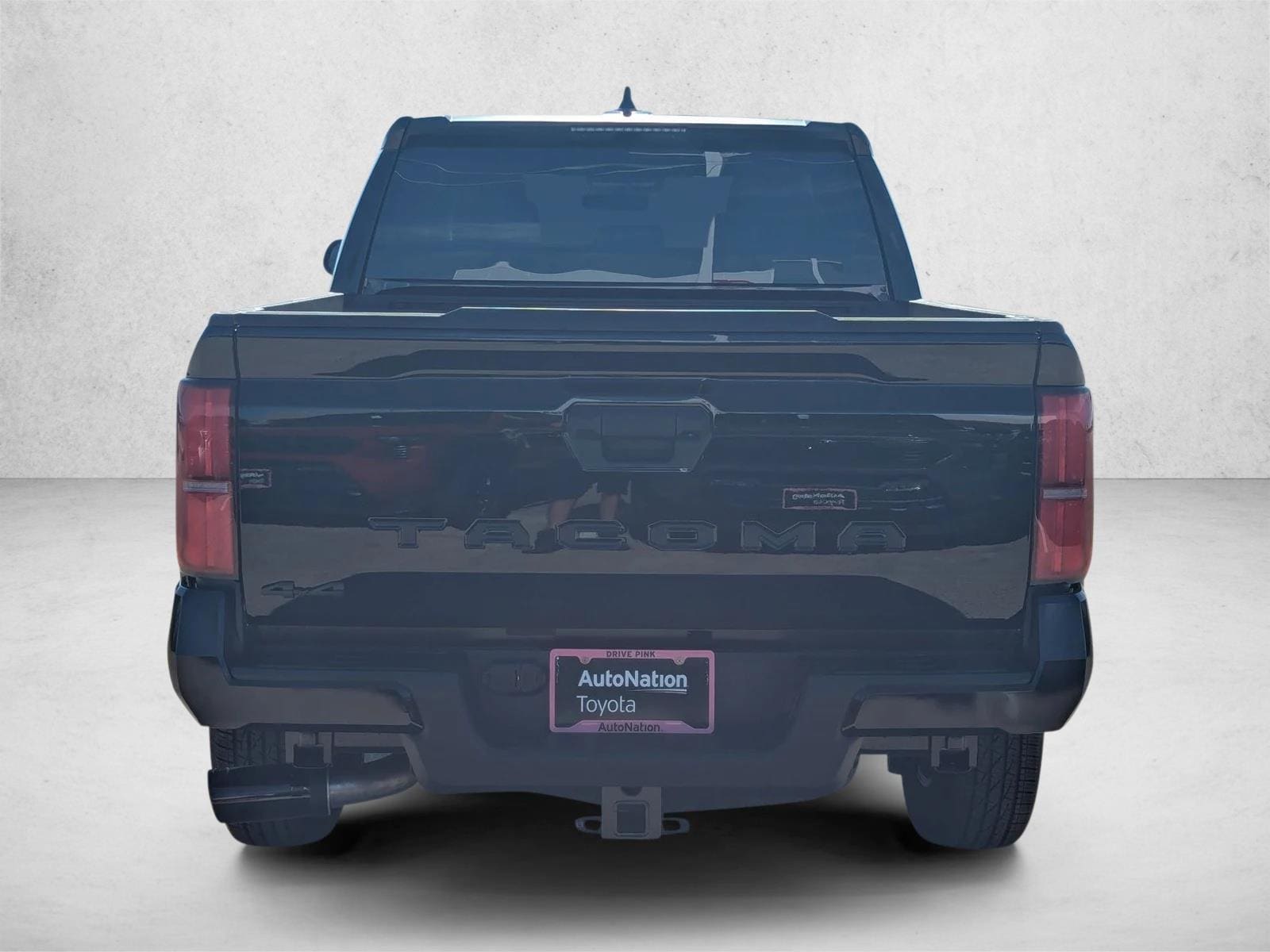 2025 Toyota Tacoma SR5 - Photo 9