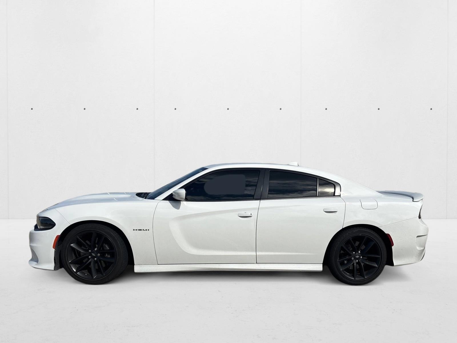 2022 Dodge Charger R/T photo 2