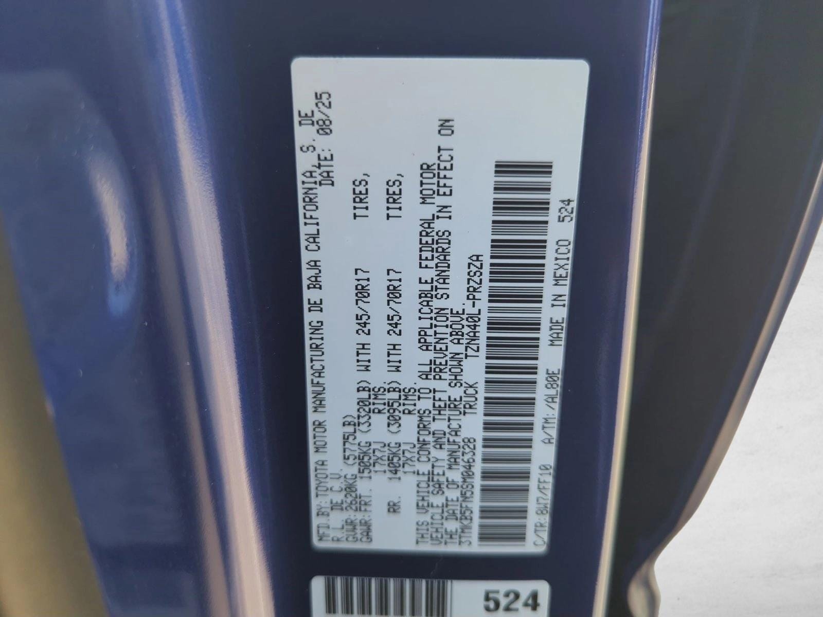 2025 Toyota Tacoma SR5 - Photo 22