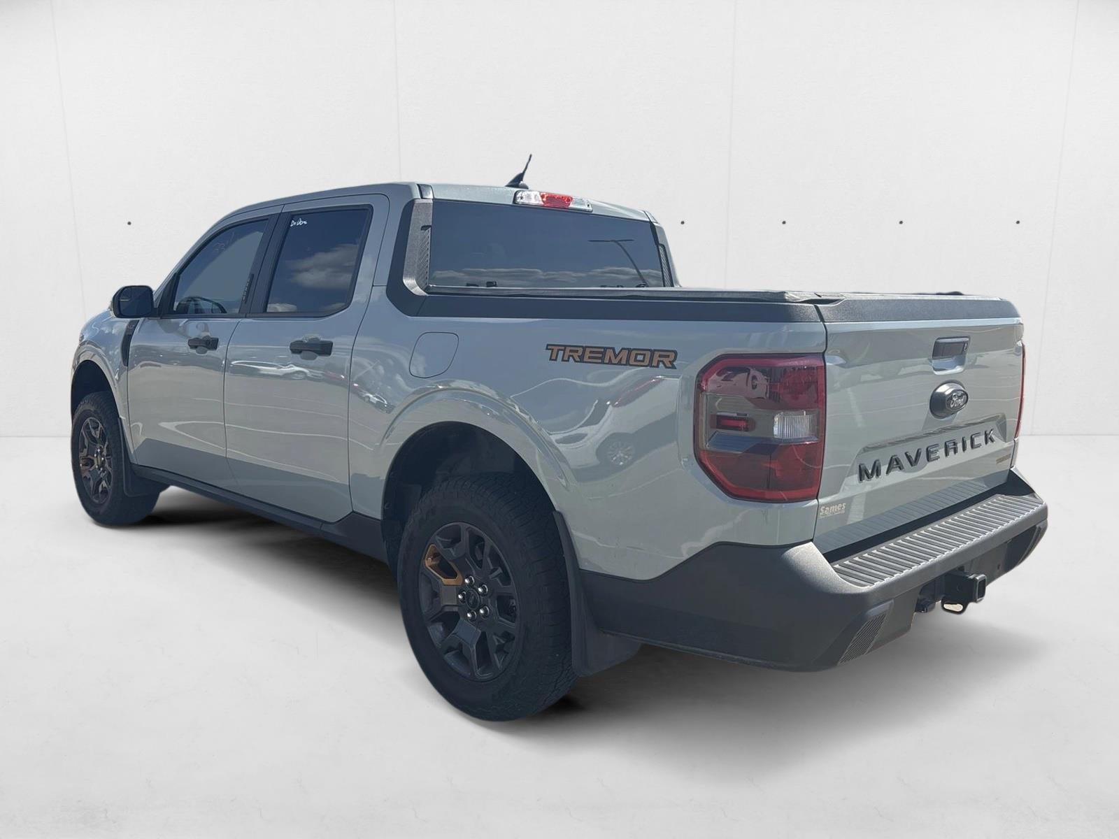 2023 Ford Maverick XLT photo 3