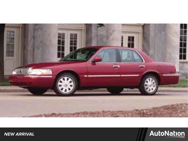 2004 Mercury Grand Marquis GS's photo