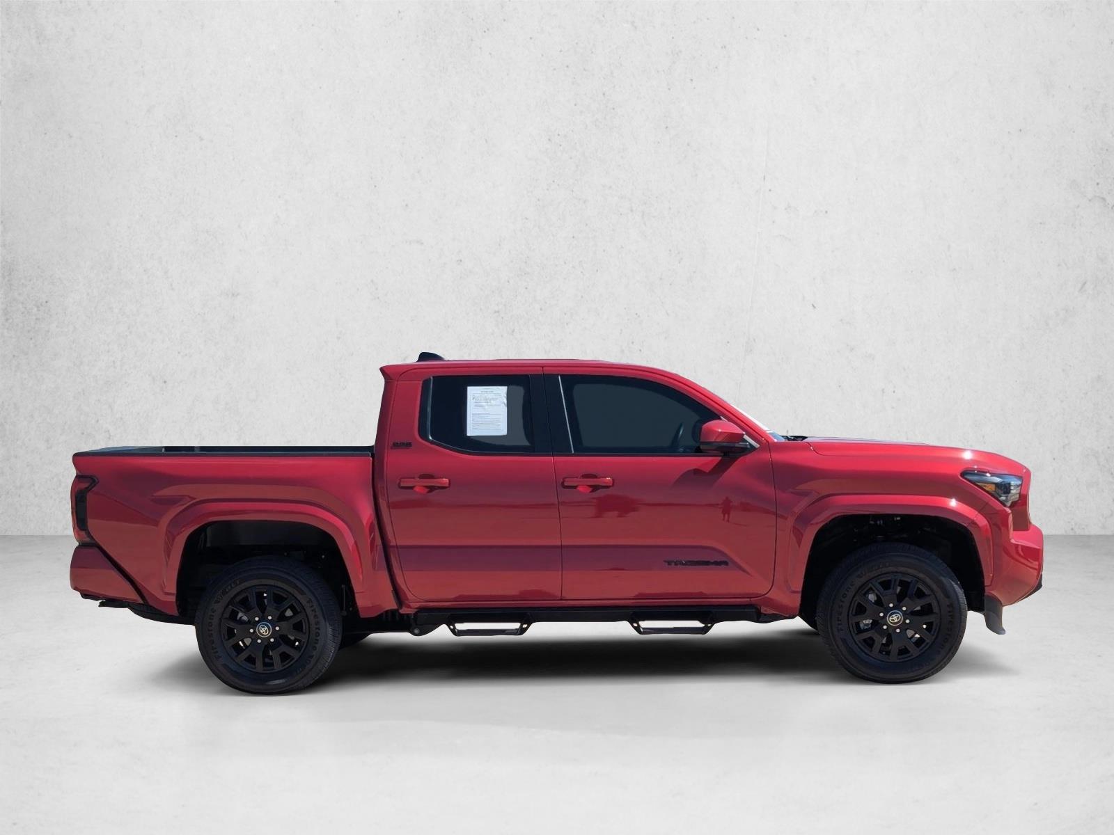 2025 Toyota Tacoma SR5 photo 4