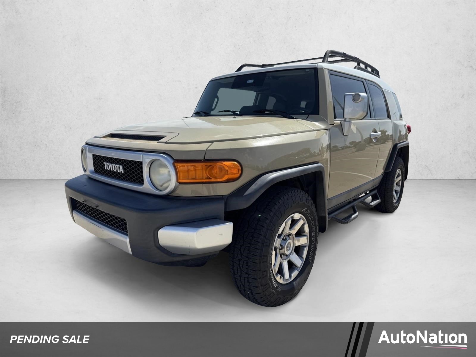 Used 2014 Toyota FJ Cruiser AT 4WD V6 SUV