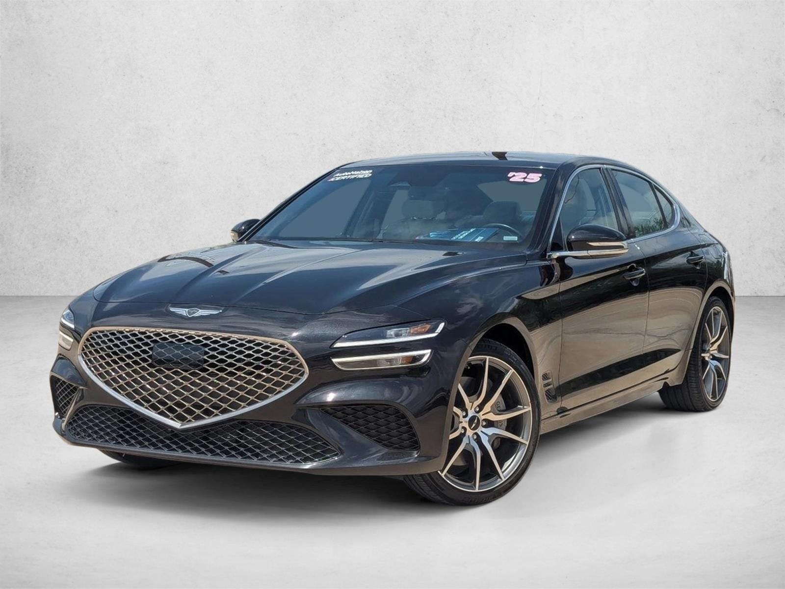2025 Genesis G70 2.5T Standard's photo