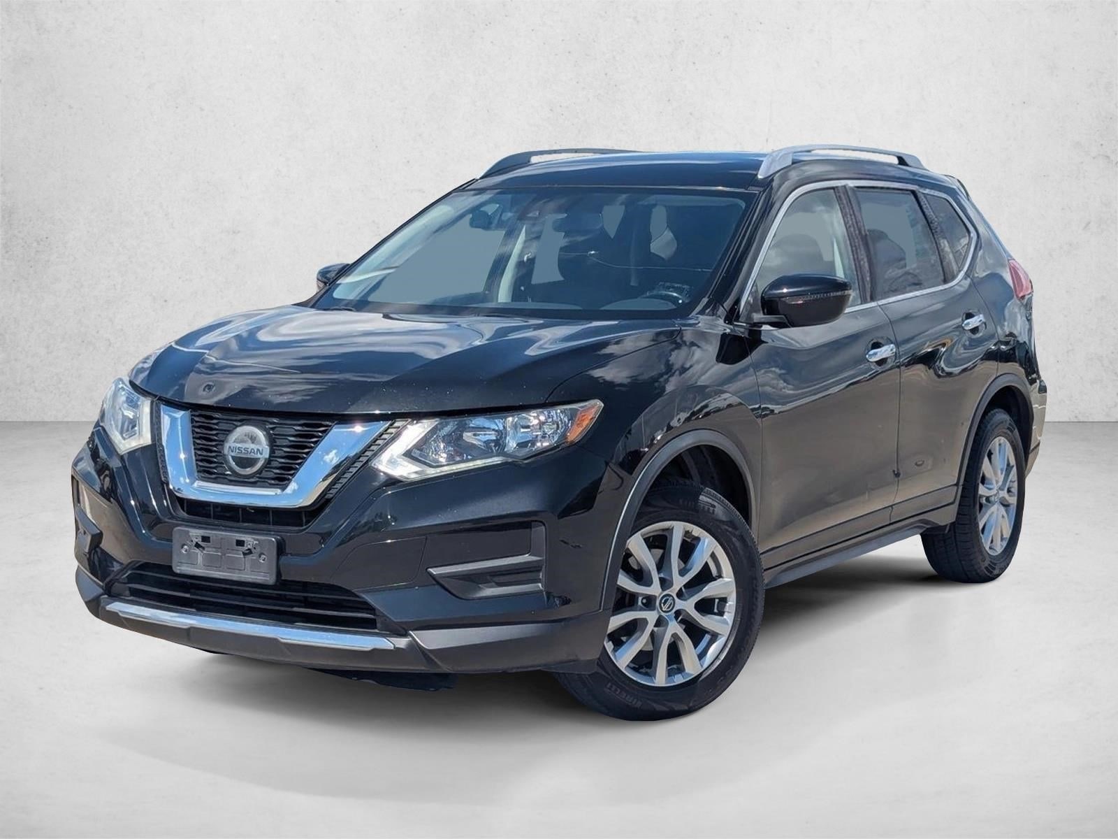 2020 Nissan Rogue SV FWD's photo