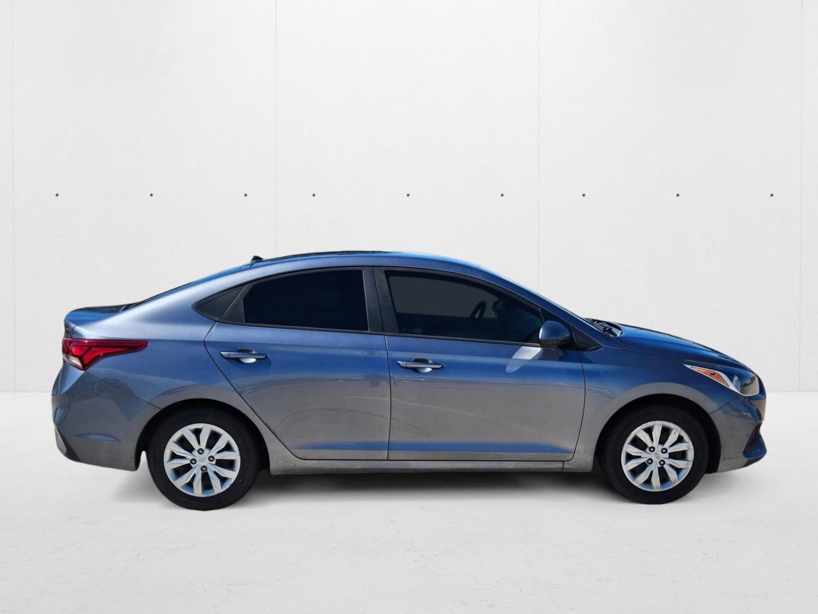 2019 Hyundai Accent SE photo 4