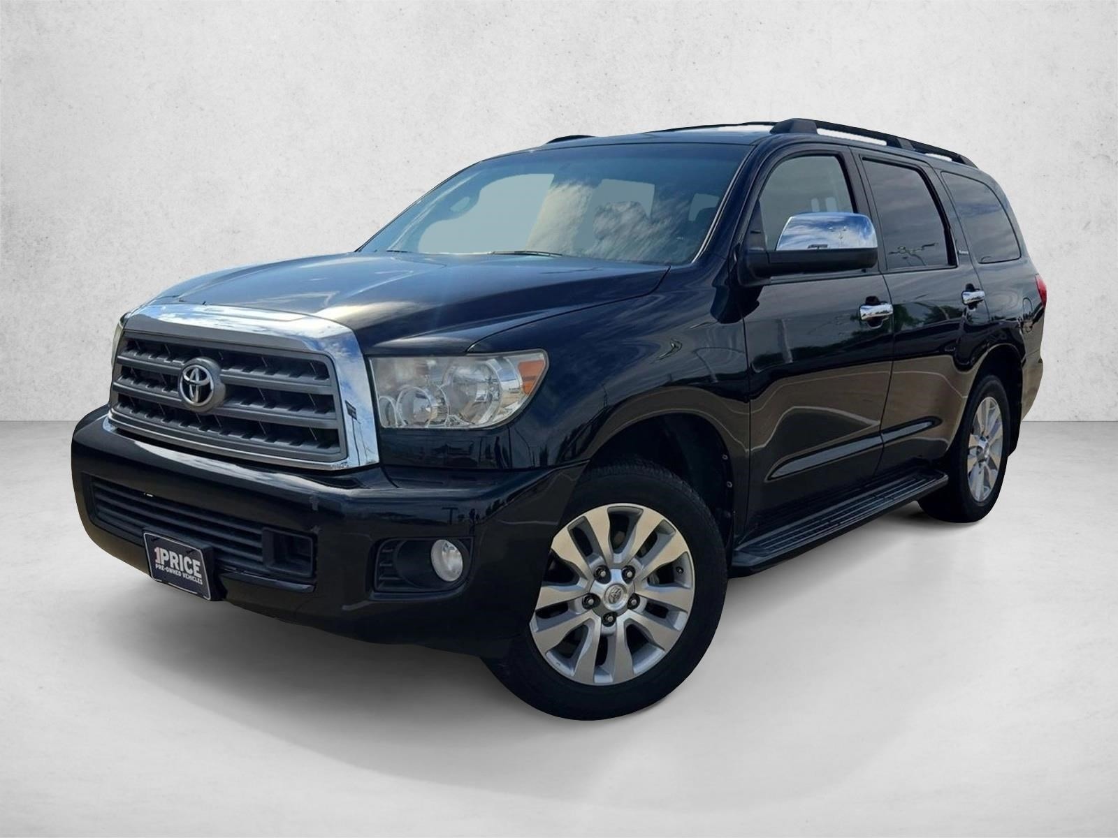 2017 Toyota Sequoia 5.7 Auto Platinum's photo