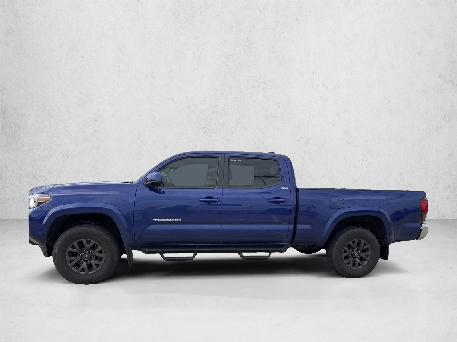 2023 Toyota Tacoma SR5 V6 photo 2