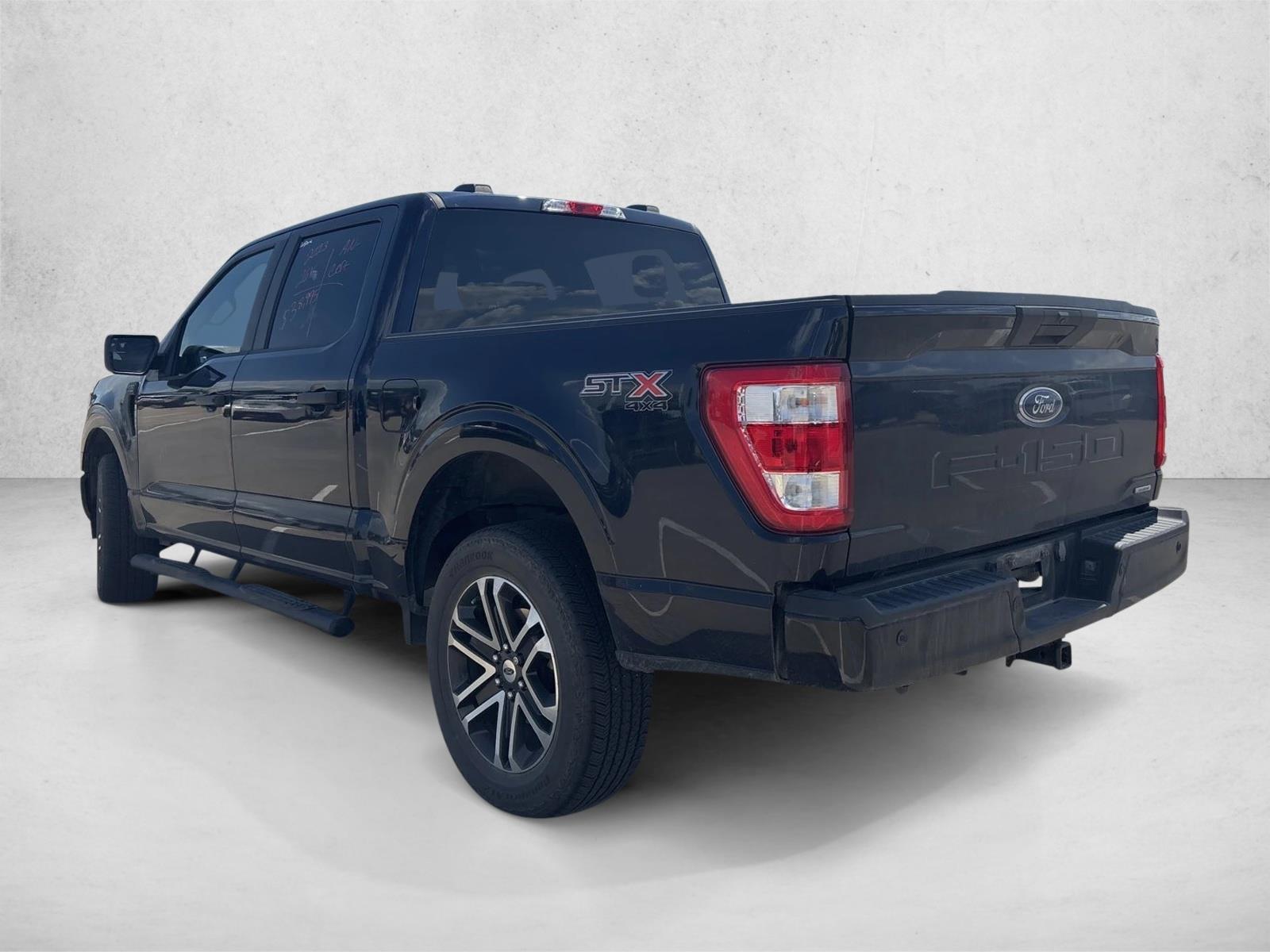 2023 Ford F-150 XL photo 3