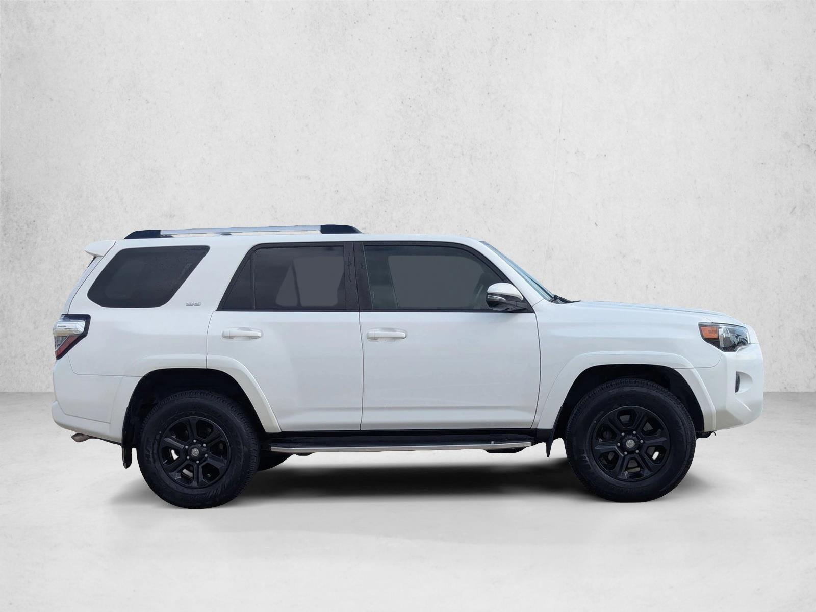 2019 Toyota 4Runner SR5 Premium photo 4