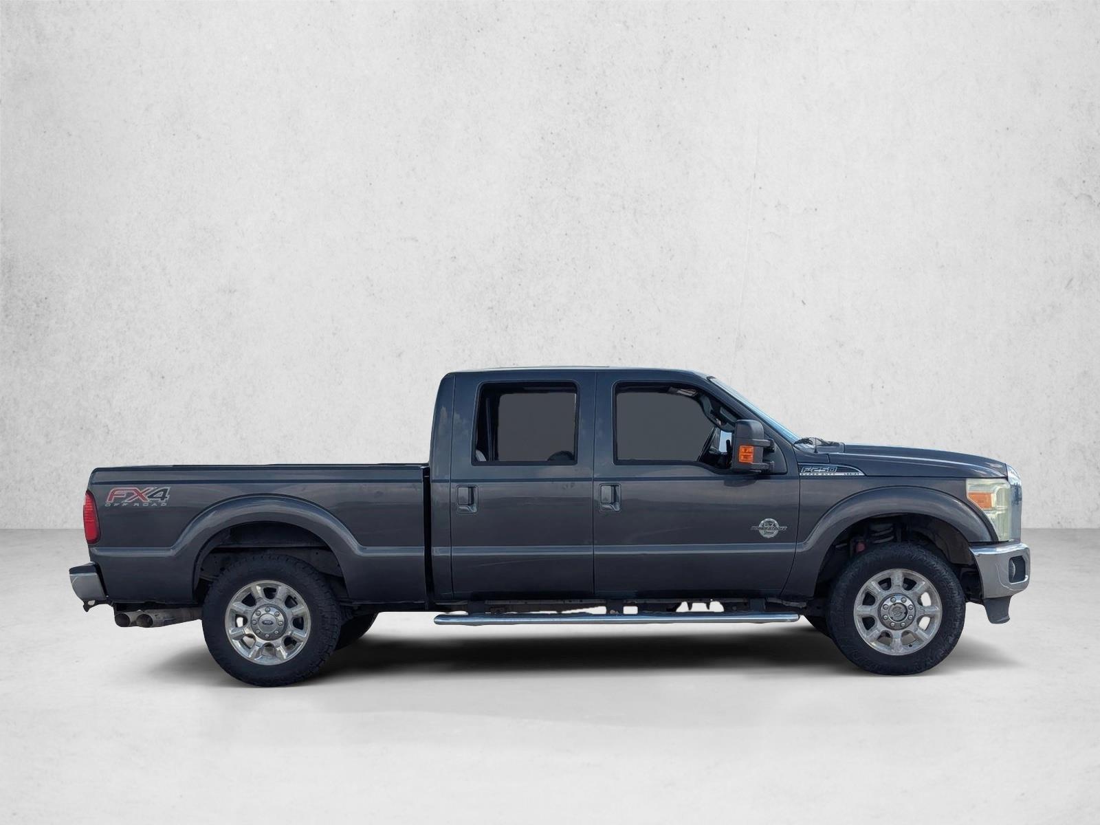 2016 Ford F-250 Lariat photo 4
