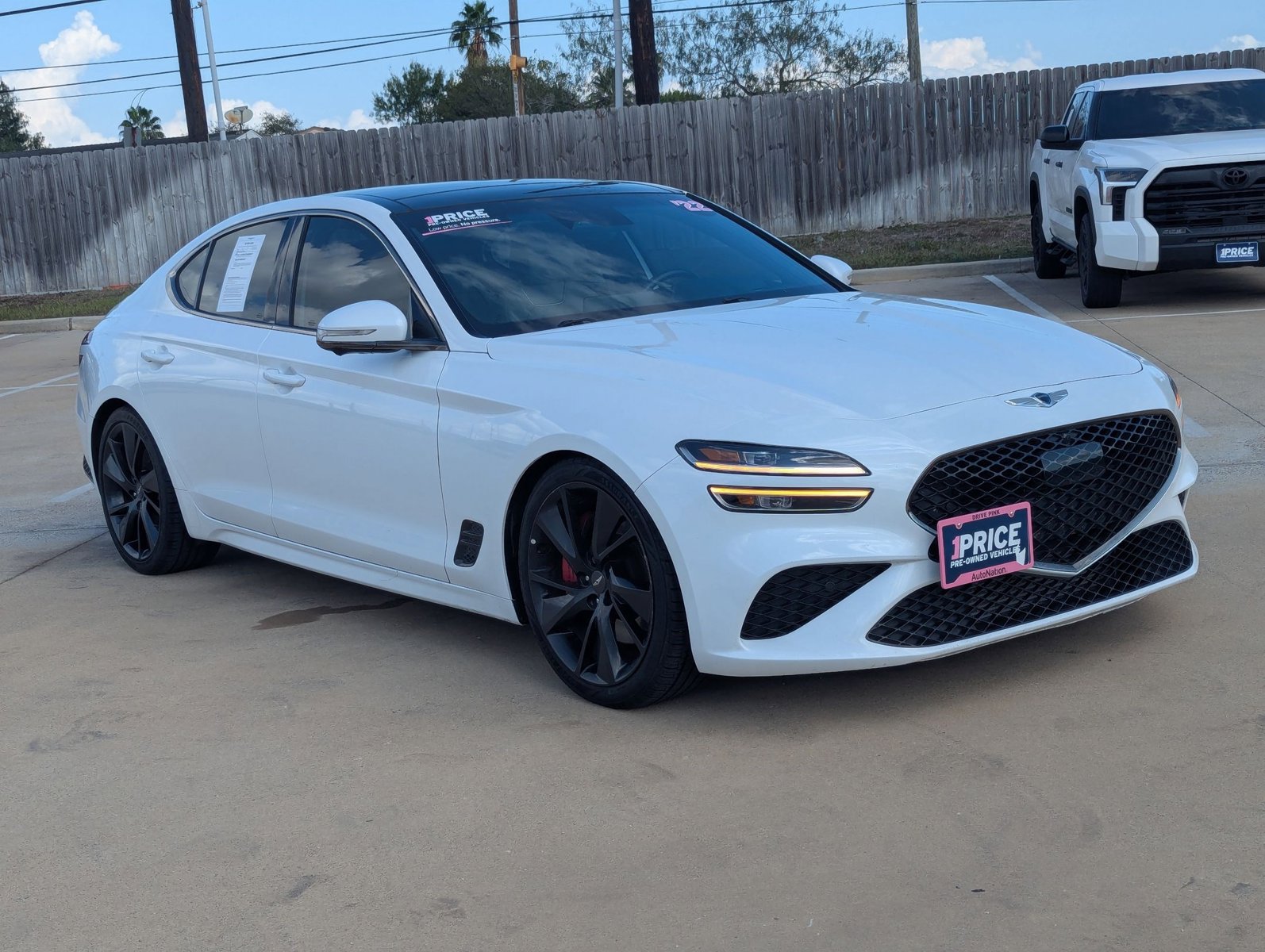 2022 Genesis G70 3.3T photo 3
