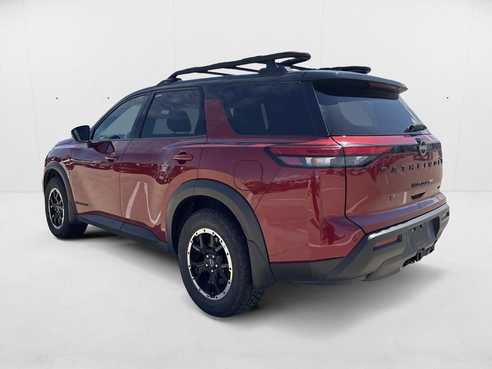 2024 Nissan Pathfinder Rock Creek photo 2