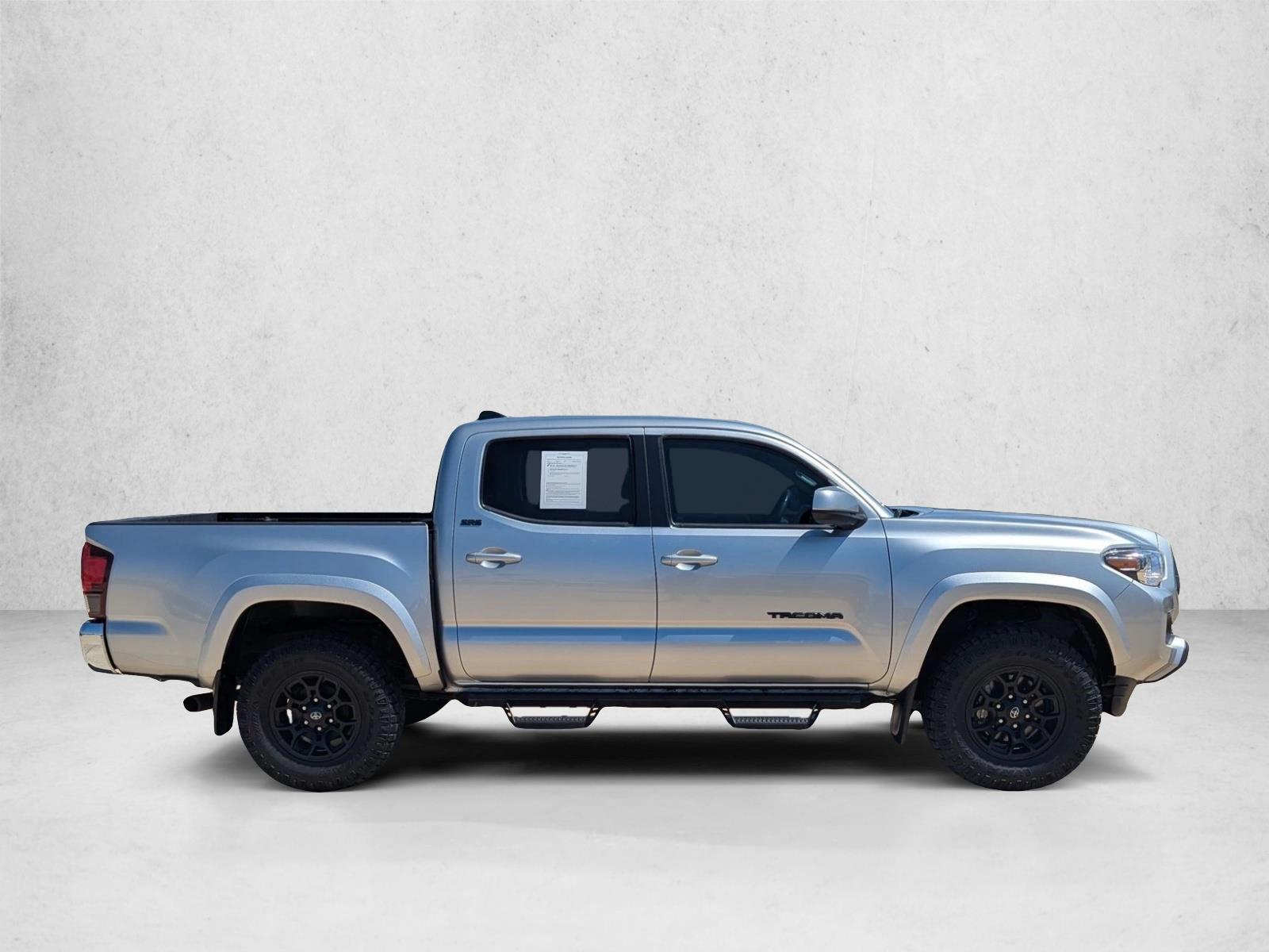 2022 Toyota Tacoma SR5 V6 photo 4