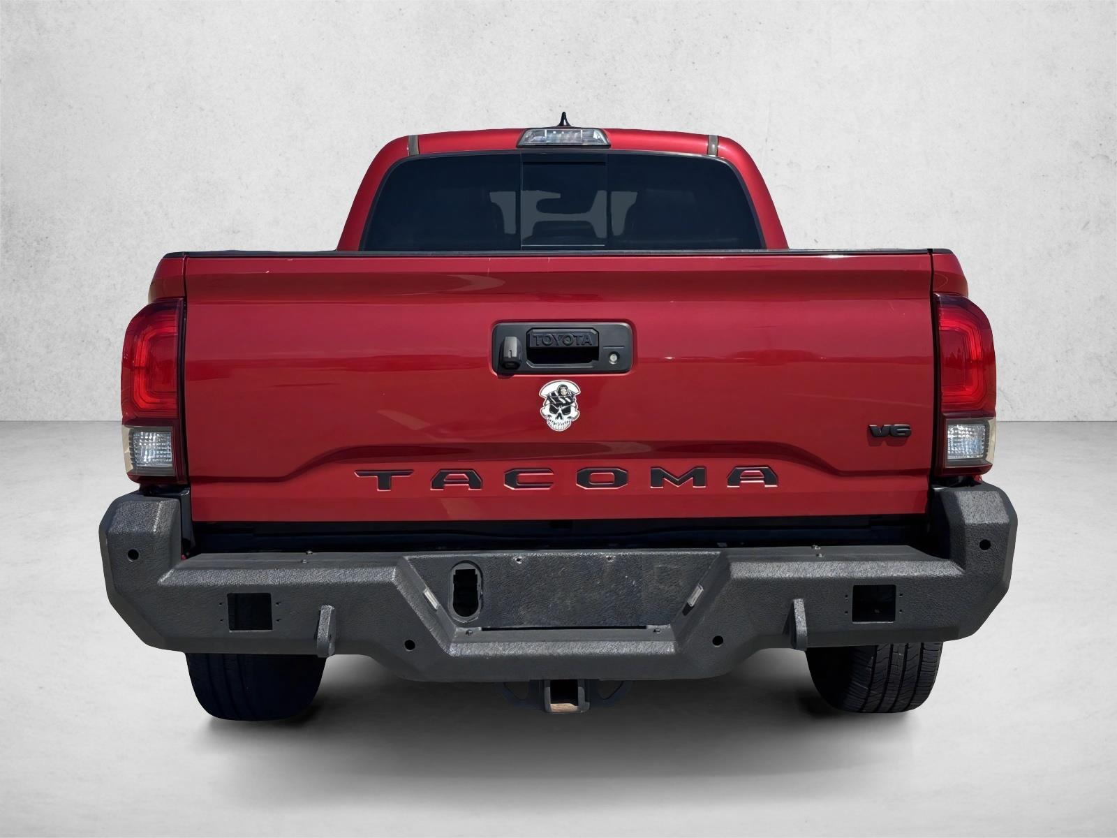 2019 Toyota Tacoma TRD V6 photo 4
