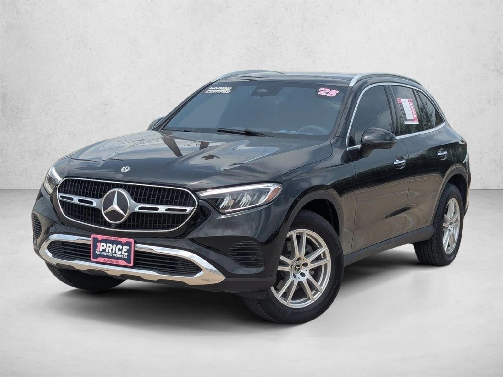 2025 Mercedes-Benz GLC GLC 300 4MATIC's photo