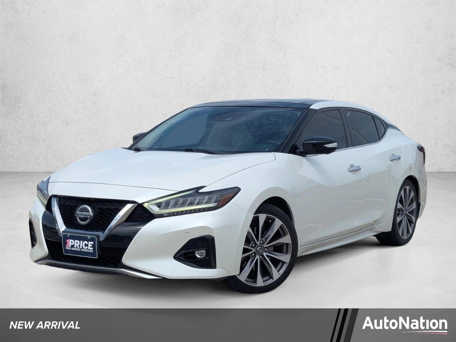 2020 Nissan Maxima Platinum's photo