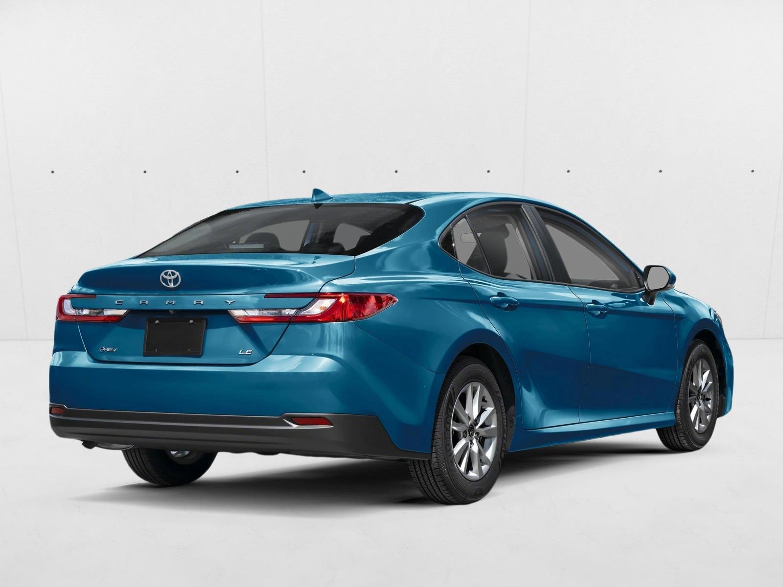 2026 Toyota Camry LE photo 2