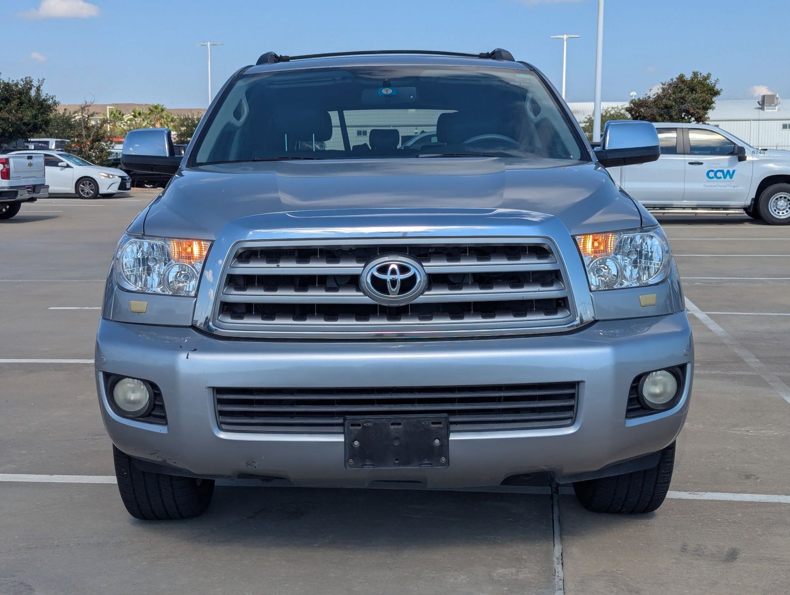 2010 Toyota Sequoia Limited photo 2