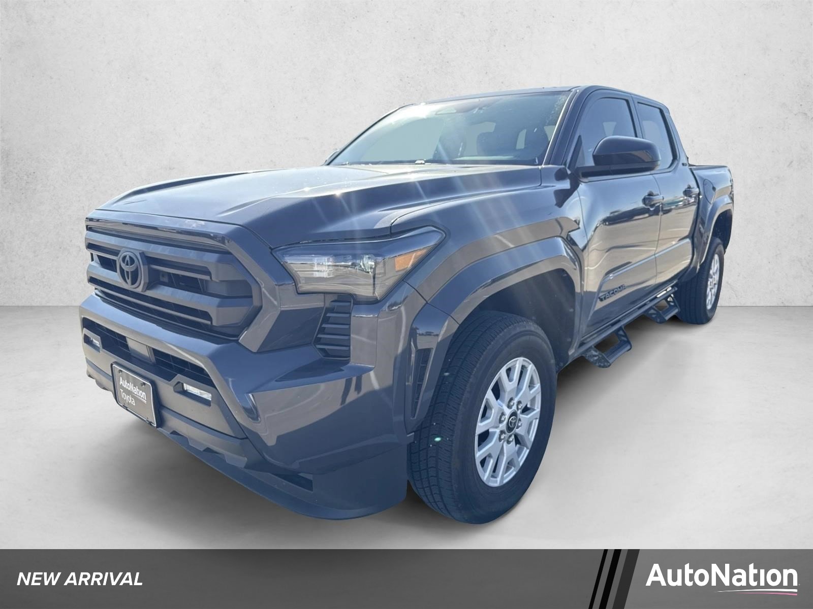 Pre-Owned 2025 Toyota Tacoma SR5