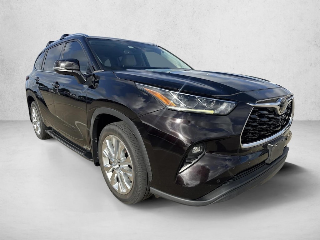 Certified 2021 Toyota Highlander Limited SUV