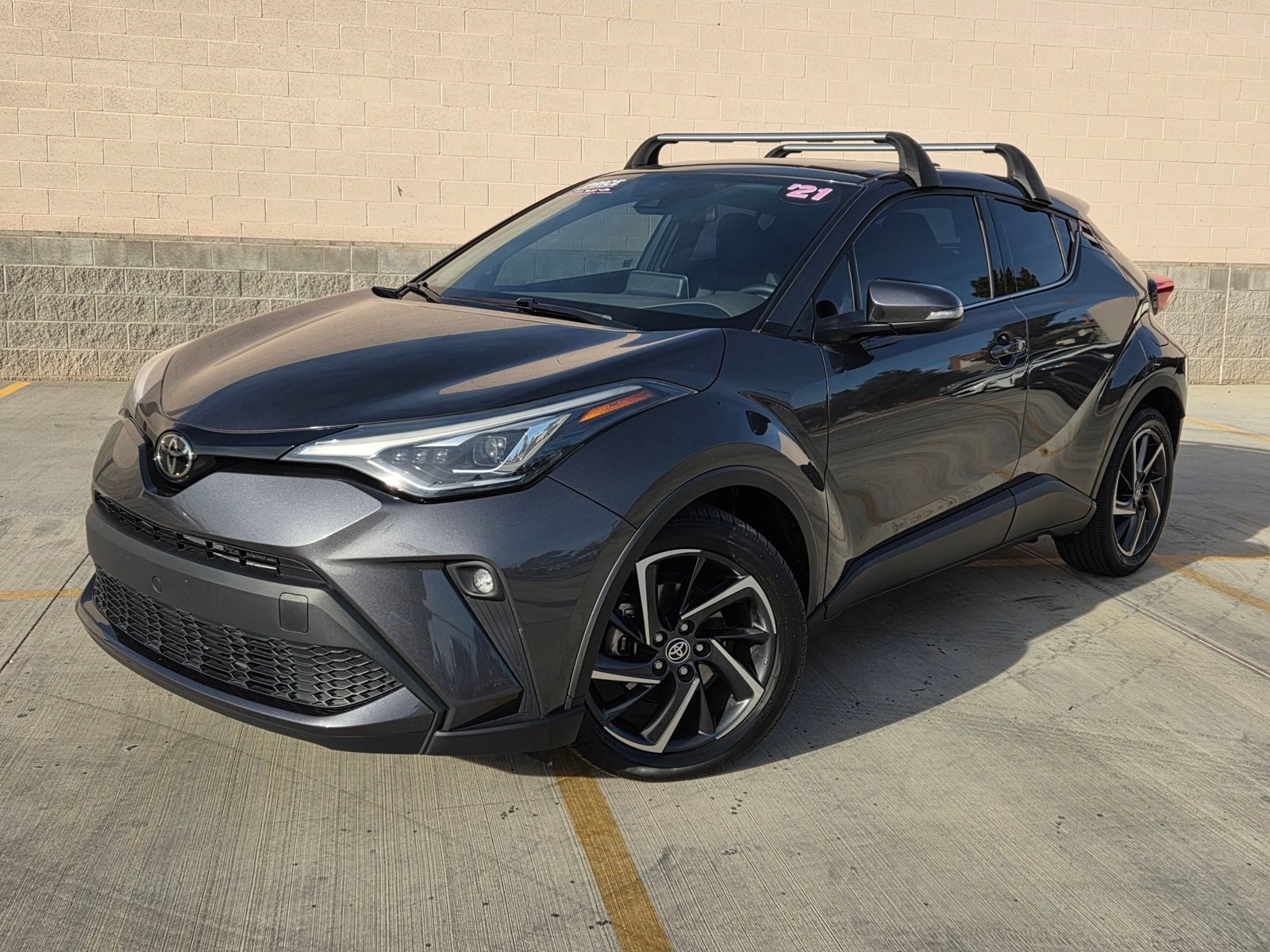 2021 Toyota C-HR Limited's photo