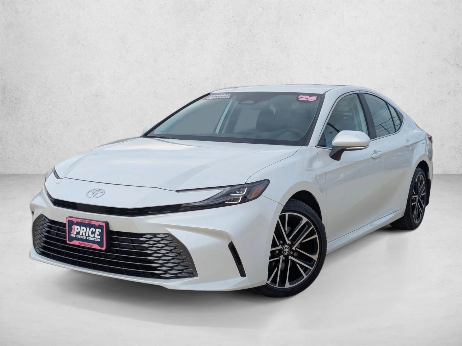 2026 Toyota Camry XLE's photo