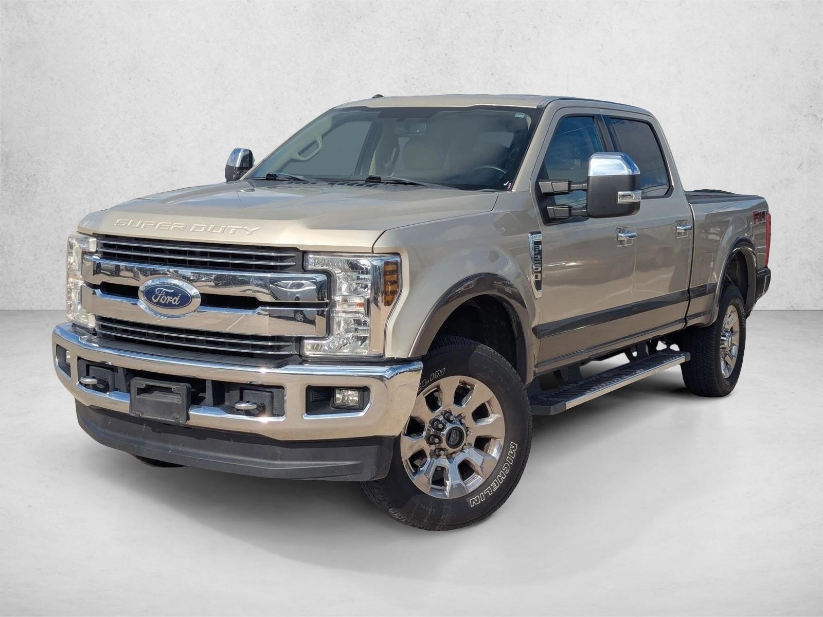 2018 Ford F-250 Super Duty Lariat's photo