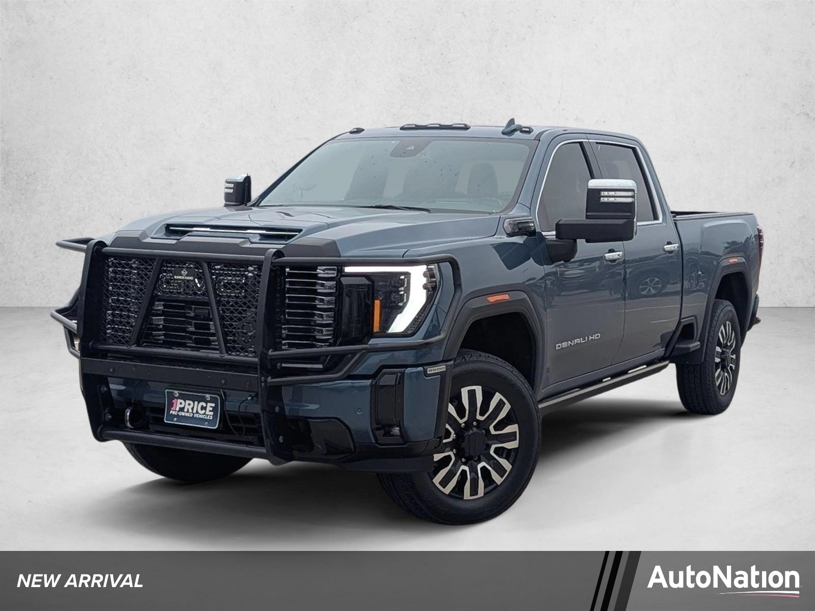 2025 GMC Sierra 4WD Crew Cab Long Box Denali Ultimate's photo