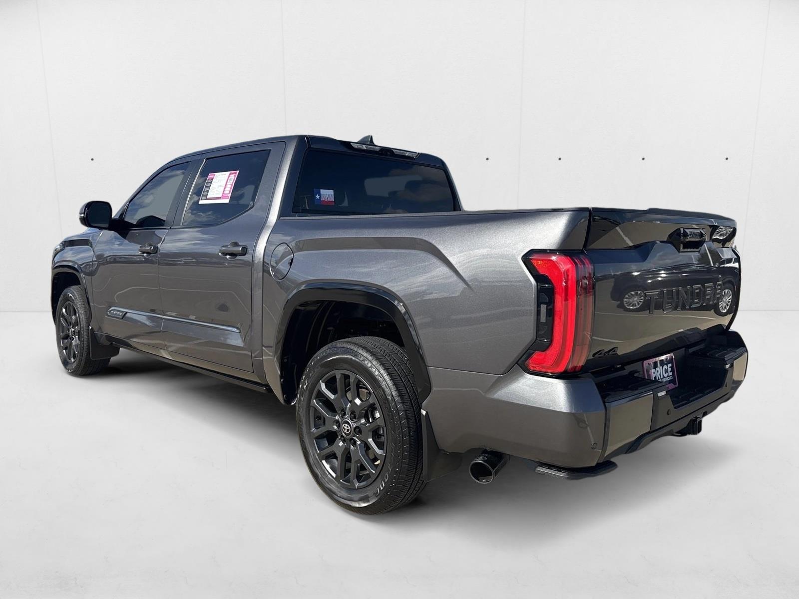 2025 Toyota Tundra Platinum photo 3